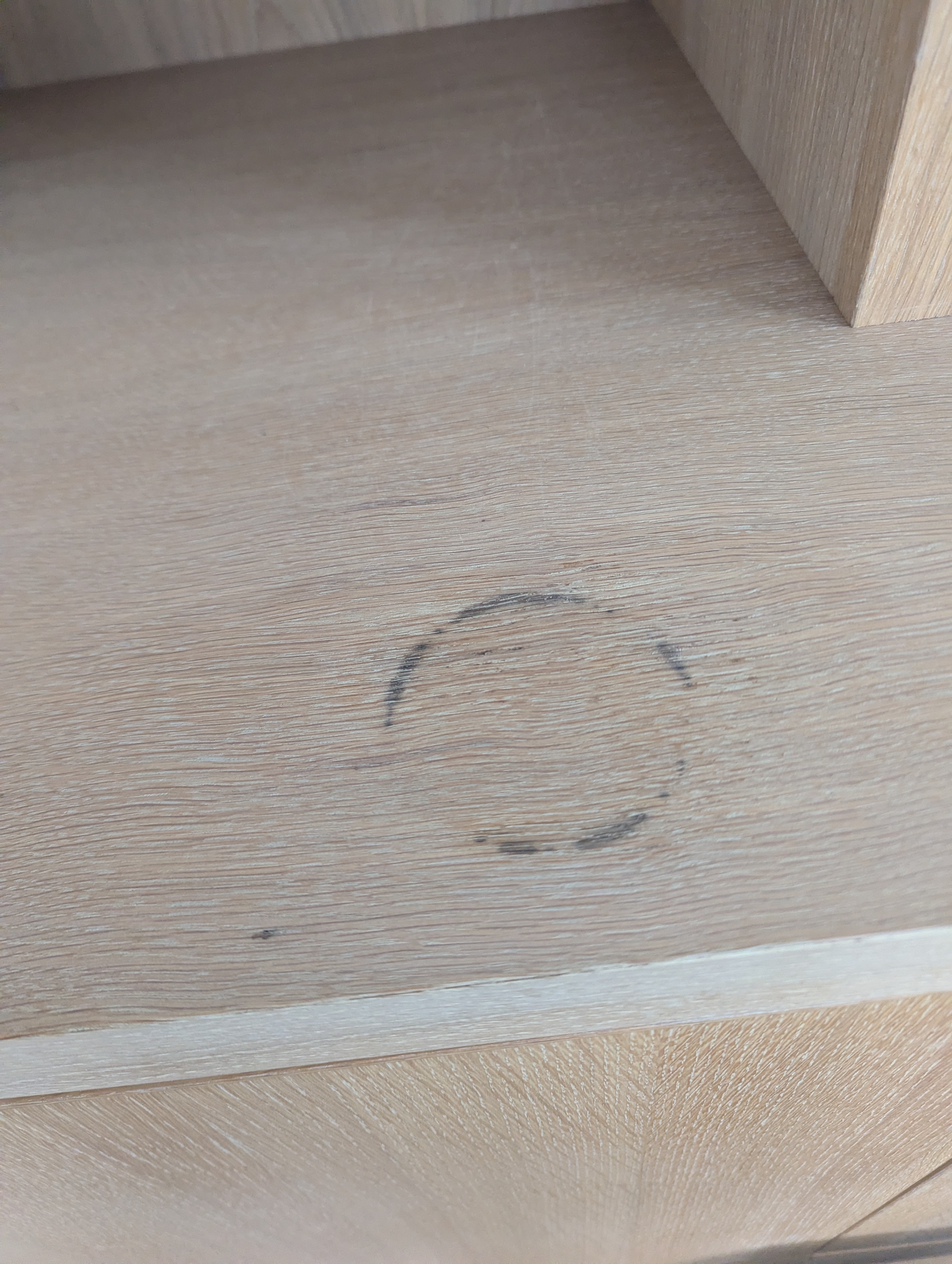 Hardwood water-ring · before